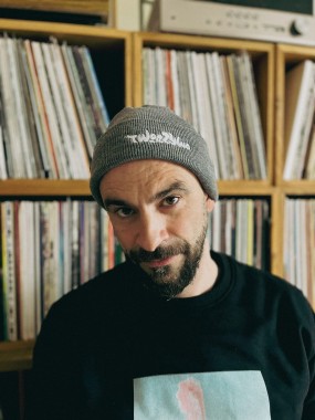 Czapka "NIEMOC" szara